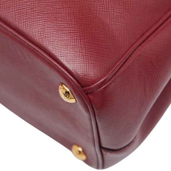PRADA Red Leather Saffiano Shoulder Bag - Picture 7 of 16